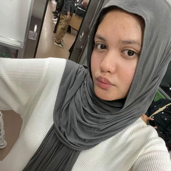 Najla Azzahra Putri Azizah